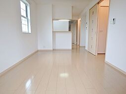 フェリチターレ 1階1LDKのリビング/ダイニング