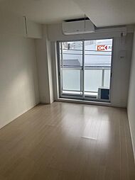 ルシアス 2階1Kのリビング/ダイニング