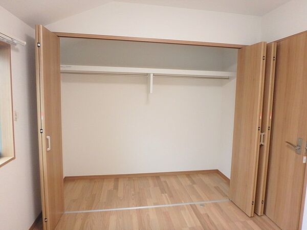 detached 東京都稲城市百村2118-7

地図を見る