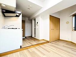 東京メトロ日比谷線 入谷駅 徒歩5分の賃貸マンション 2階1Kのリビング/ダイニング