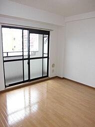 ソレイユ新狭山 3階ワンルームのリビング/ダイニング