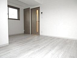 ビューテラス城山 5階1Kのリビング/ダイニング