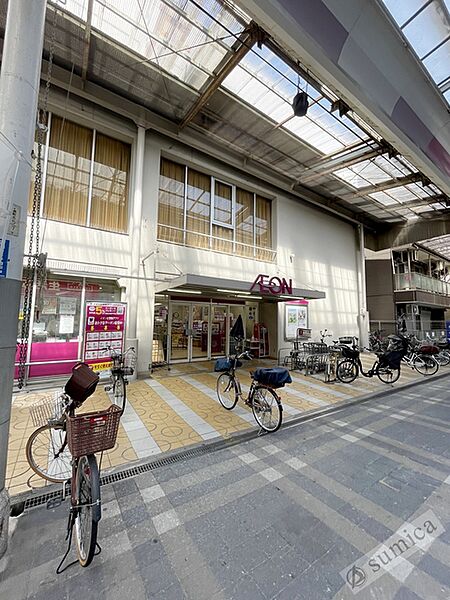 画像23:イオン八尾御坊前店、なんでも揃うお得なスーパー 30m