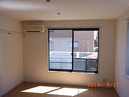 グリーンバレーオオクラ 1階1Kのリビング/ダイニング