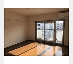 ホームタウン貝取 504 5階4LDKのリビング/ダイニング