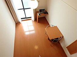 レオパレス輝跡（41251） 107 1階1Kのリビング/ダイニング