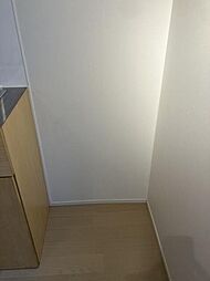 ストラート王子神谷 1階ワンルームのリビング/ダイニング