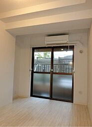 ライオンズマンション元住吉 1階ワンルームのリビング/ダイニング