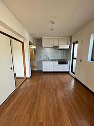 ドリームマンション登戸第二 202 2階2DKのリビング/ダイニング