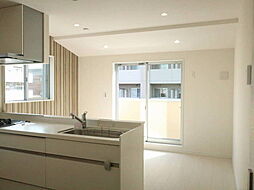 第2エーデルハイム 2階1LDKのリビング/ダイニング