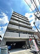 クイーンズウェイの賃貸物件
