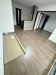 ハウスモメゾン大浜B棟 2階1LDKのリビング/ダイニング