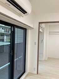 S-RESIDENCE綾瀬rivie 7階2LDKのリビング/ダイニング