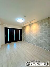 フジパレス秋月川田 102 1階1LDKのリビング/ダイニング