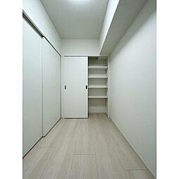 コンフォリア・リヴ巣鴨 6階1LDKのリビング/ダイニング