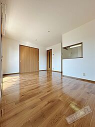 パークサイドコート 101 1階2LDKのリビング/ダイニング