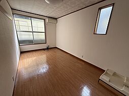 ハイムサンチルド 103 1階ワンルームのリビング/ダイニング