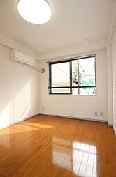 ウィステリア 2階ワンルームのリビング/ダイニング