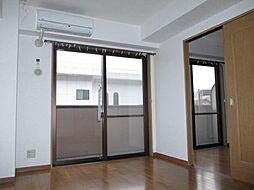 ブロンズハイム 1階2LDKのリビング/ダイニング