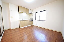 アンバービレッジS 101 1階2DKのリビング/ダイニング