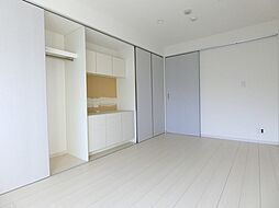 リブリ・ヴァンベール 1階1Kのリビング/ダイニング