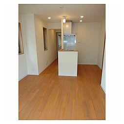 ボヌールヤマキチIII 2階1LDKのリビング/ダイニング