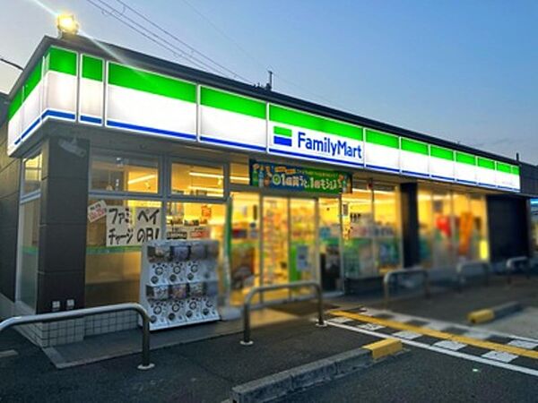 画像30:ファミリーマート貝塚二色の浜店 857m