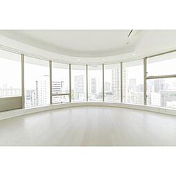 パークコート青山ザ・タワー 15階2SLDKのリビング/ダイニング