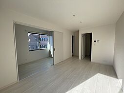 アート・フル本町Two 3階1LDKのリビング/ダイニング