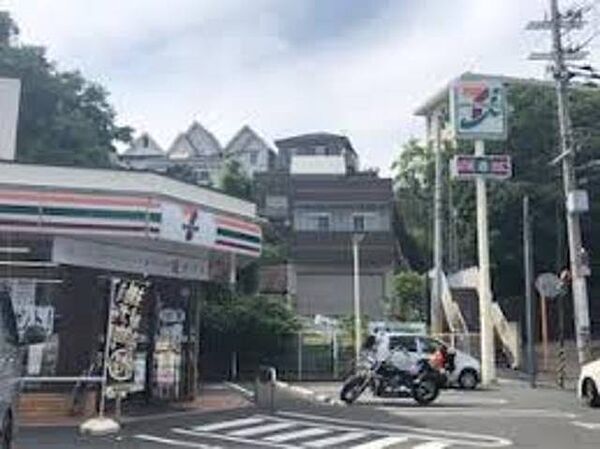 画像29:セブンイレブン河内長野市役所前店 695m