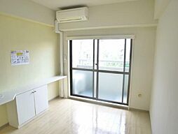 津田沼ダイカンプラザシティ 3階1Kのリビング/ダイニング