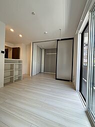 アーリントンハイツ矢部 102 1階1LDKのリビング/ダイニング