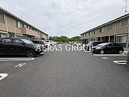 6 / 18