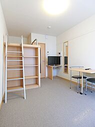 レオパレスレグルス八幡 204 2階1Kのリビング/ダイニング