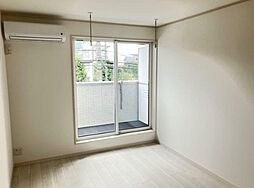 アイフラット 2階1Kのリビング/ダイニング