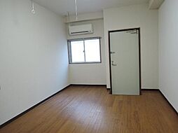 吉川ビル 5階ワンルームのリビング/ダイニング