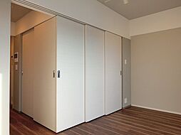 都営大江戸線 落合南長崎駅 徒歩6分の賃貸マンション 7階2Kのリビング/ダイニング