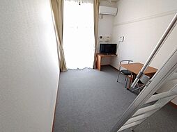 レオパレスヴィレッジ 3階1Kのリビング/ダイニング