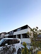東佐野駅より徒歩10分 築1年3ヶ月 2階建の賃貸物件