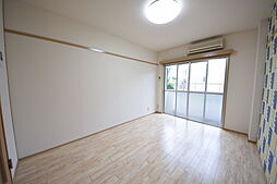 京王相模原線 京王堀之内駅 徒歩14分の賃貸マンション 1階1Kのリビング/ダイニング