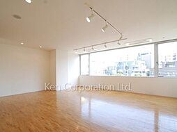 クエストコート原宿 2階3SLDKのリビング/ダイニング