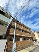 七道駅より徒歩7分 1階 築16年3ヶ月の賃貸物件