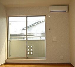 リリックコート・Ｗｉｓｔｅｒｉａ 1階1Kのリビング/ダイニング