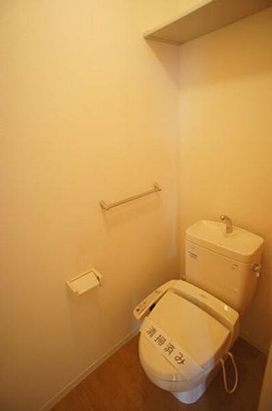 画像11:【トイレ】多機能便座付きのトイレです☆
