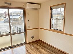 コンフォートポルテ 1階2DKのリビング/ダイニング