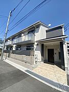 和泉府中駅より徒歩5分 1階 築2年8ヶ月の賃貸物件