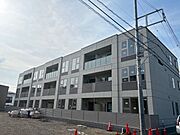 本厚木駅より徒歩17分 3階 築1年3ヶ月の賃貸物件