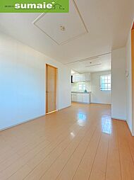 和歌山電鐵貴志川線 大池遊園駅 6.3kmの賃貸アパート 2階2LDKのリビング/ダイニング