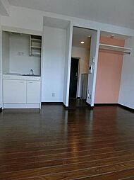 エヌユー・テラス鵜の木 5階ワンルームのリビング/ダイニング