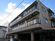 越後石山駅より徒歩13分 3階 築30年8ヶ月の賃貸物件